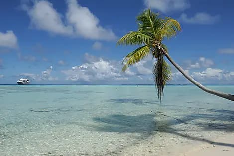 5 Sept 27 - Fakarava, Tuamotu Islands