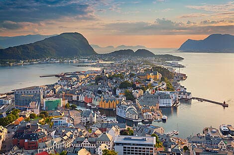 6 Jul 27 - Alesund