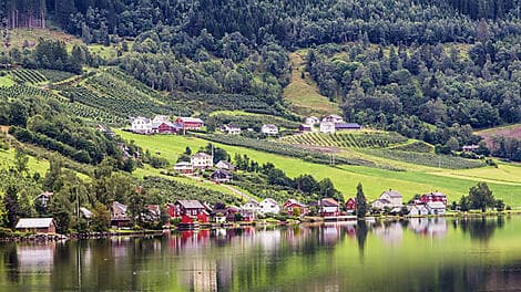 17 Aug 27 - Ulvik
