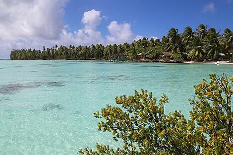 29 Aug 27 - Rangiroa, Tuamotu Islands