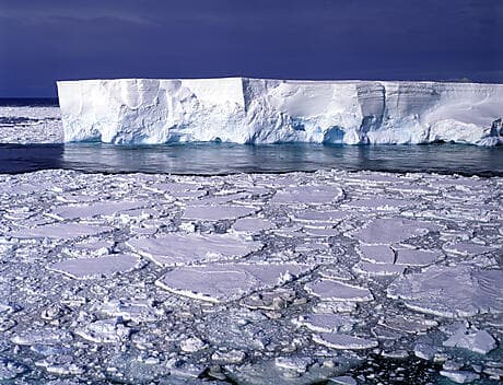 22 Feb 26 > 23 Feb 26 - Adélie Land