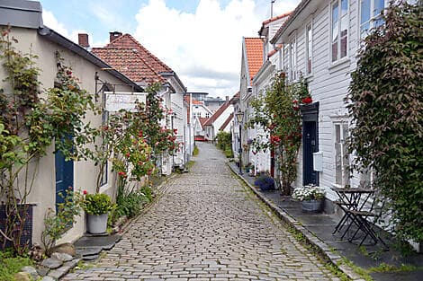 18 Aug 27 - Stavanger