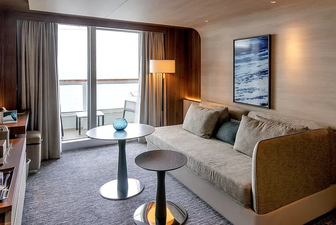 Carousel cabins: Grand Prestige Suite