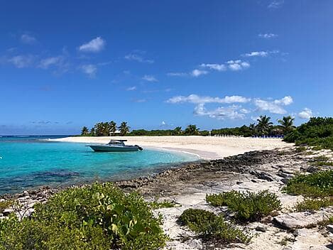 9 Apr 27 - Prickley Pear Cays
