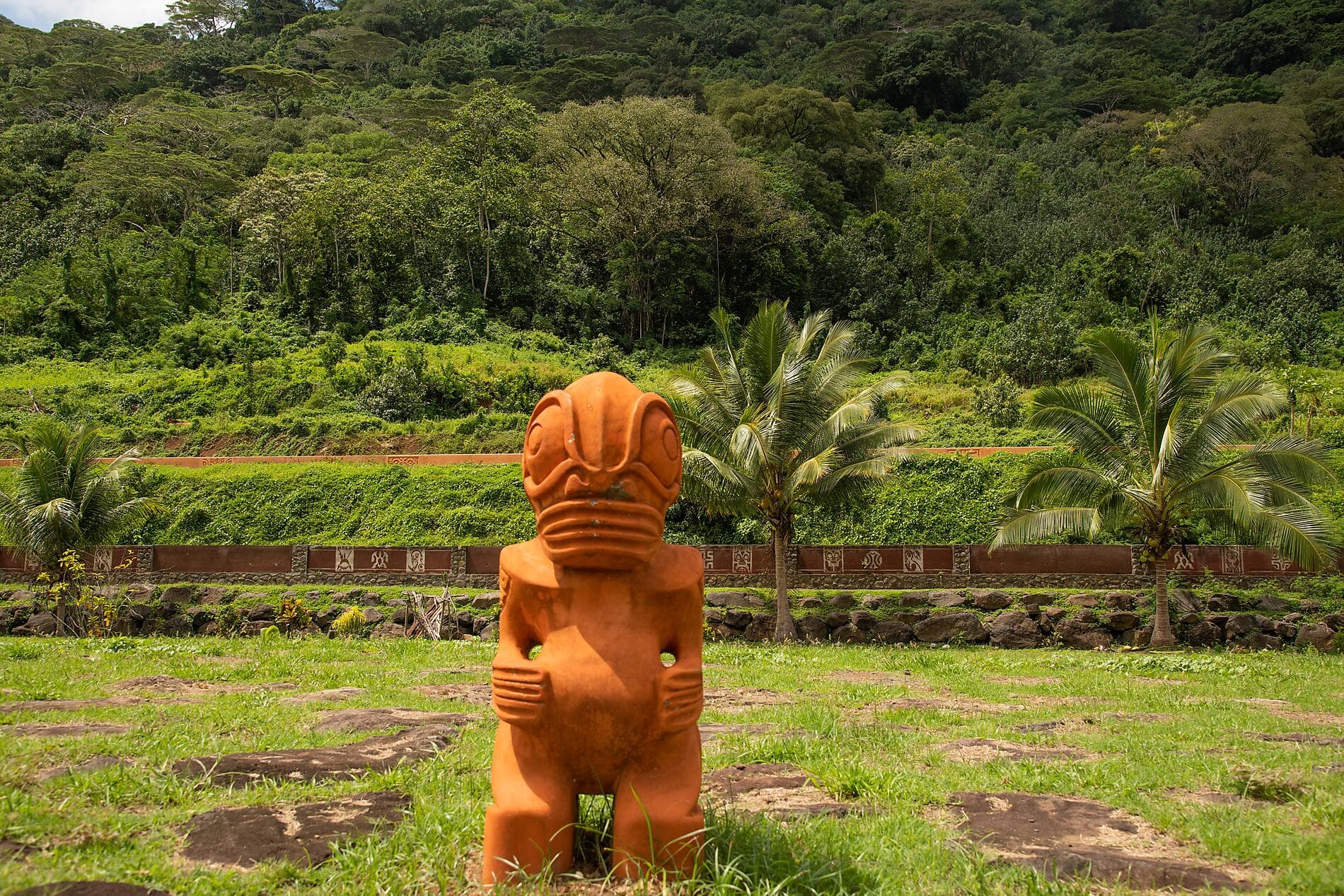 Polynesian Bliss: Marquesas, Tuamotu and Society Islands