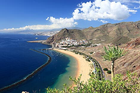 17 Apr 26 - Santa Cruz de Tenerife, Canary Islands