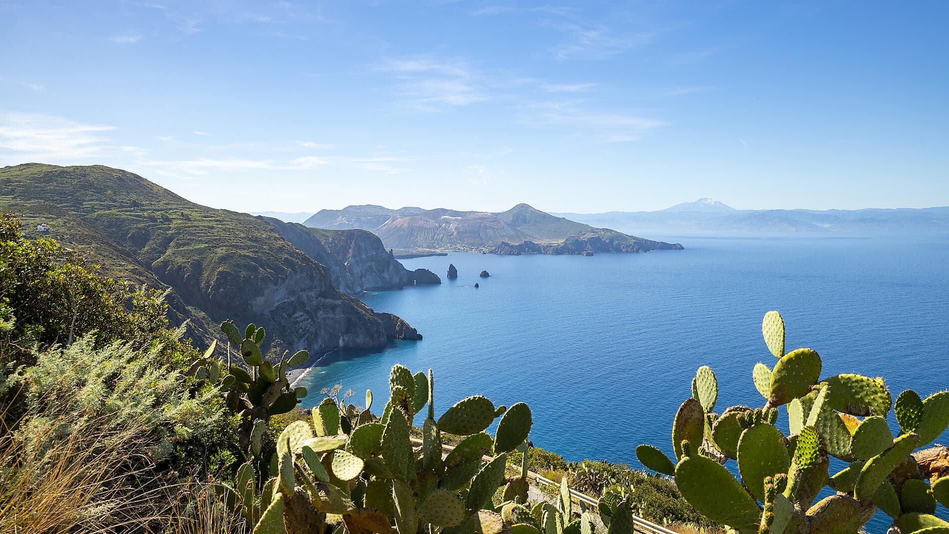 Italian shores and Isle of Beauty