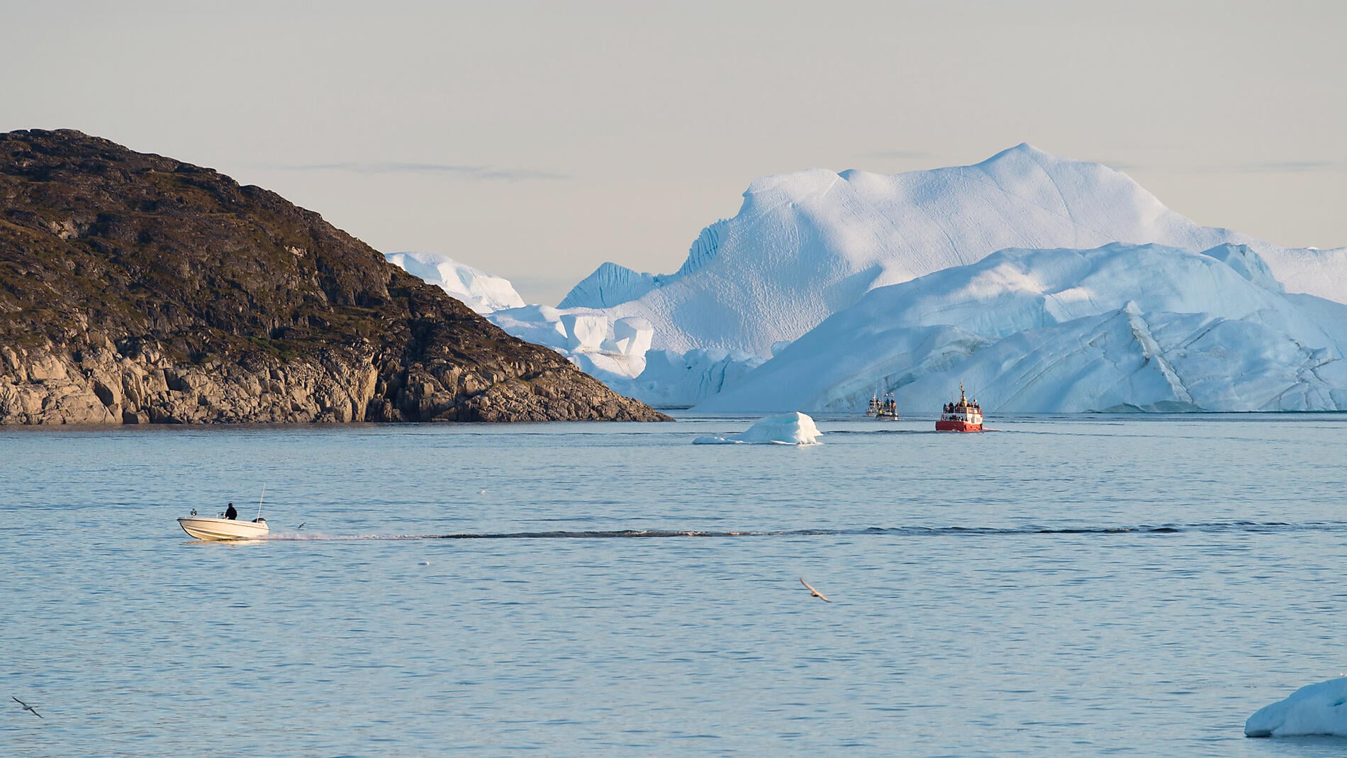 Expedition to the edge of the Ice Sheet
